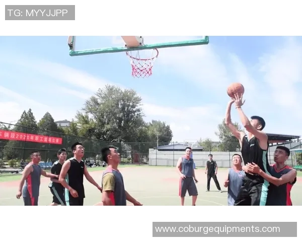 杭州篮球队的意识提升与团队精神建设探讨 杭州篮球队的意识提升与团队精神建设探讨