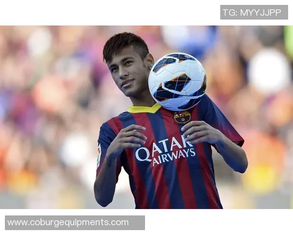 足球明星卡规格详解与图解解析助你轻松收藏与鉴赏 足球明星卡规格详解与图解解析助你轻松收藏与鉴赏